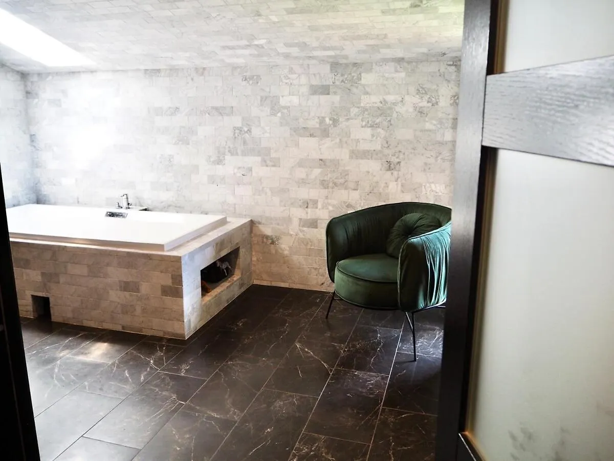Social Villa Near The Sea! Gothenburg