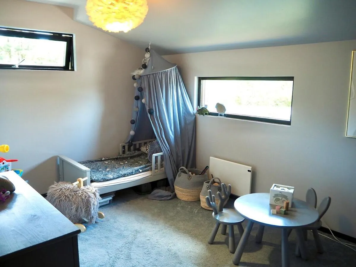 Social Villa Near The Sea! Gothenburg