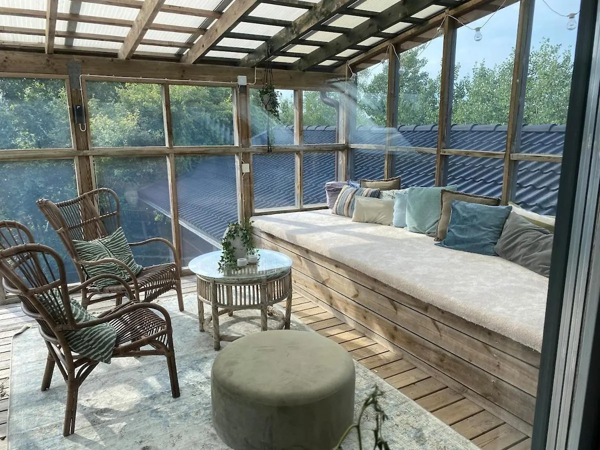 Social Villa Near The Sea! Gothenburg